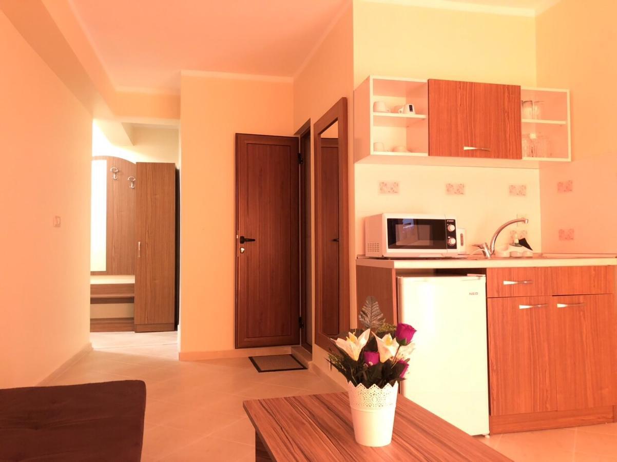 Sunny Paradise Family Hotel Kiten  Exterior photo