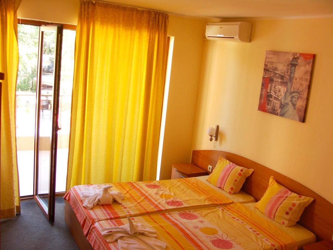 Sunny Paradise Family Hotel Kiten  Exterior photo